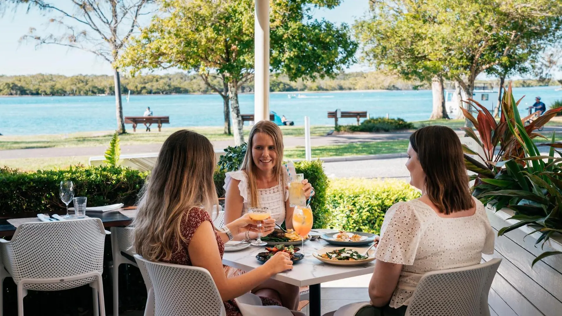 Noosa River Resort Apartment On Gympie Terrace Noosaville